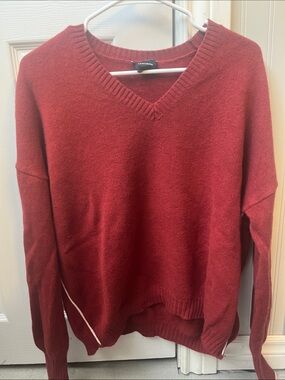 Longchamp Women's V-Neck Wine Red Sweater